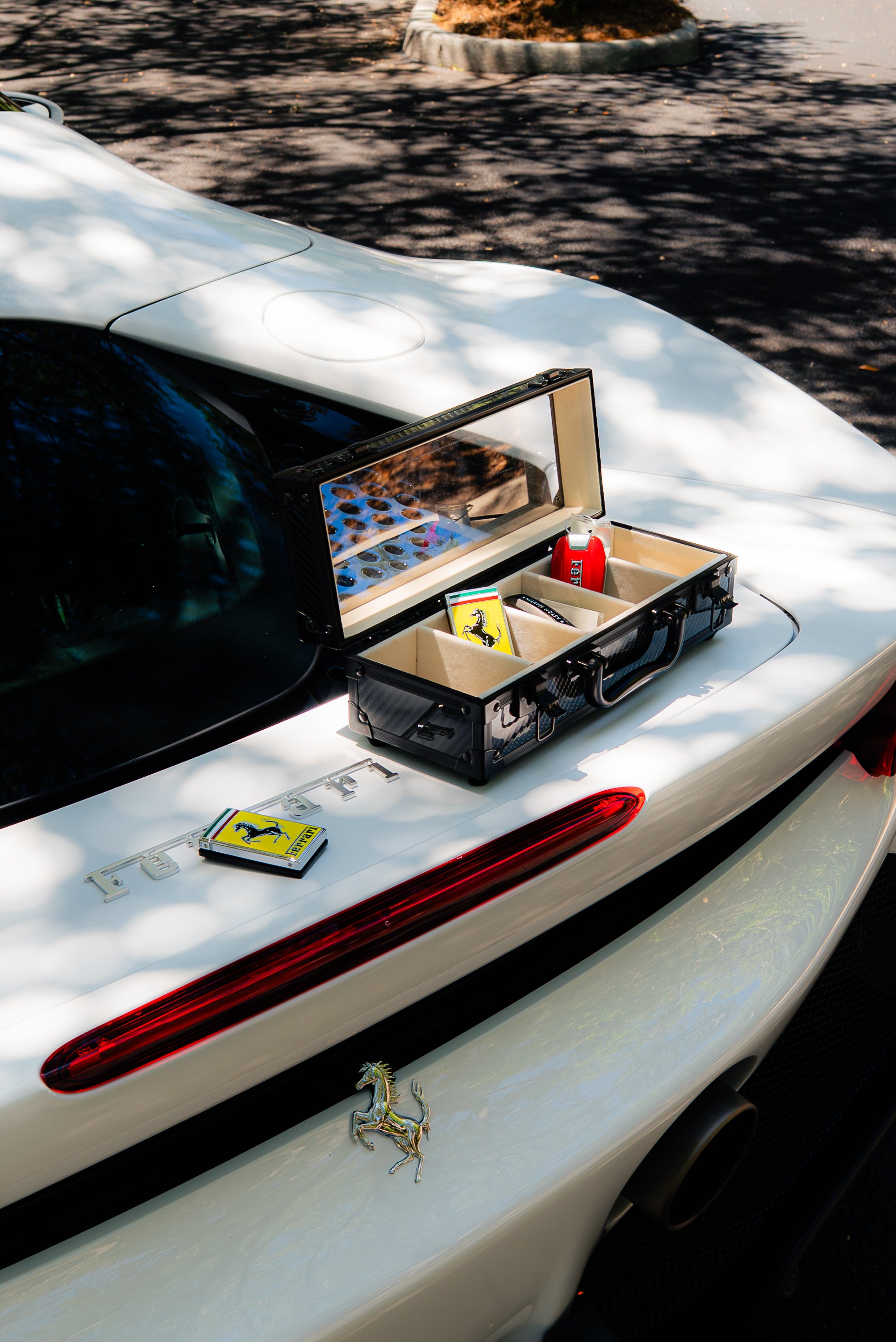 The Motorcase carbon fiber key box - product photo 2