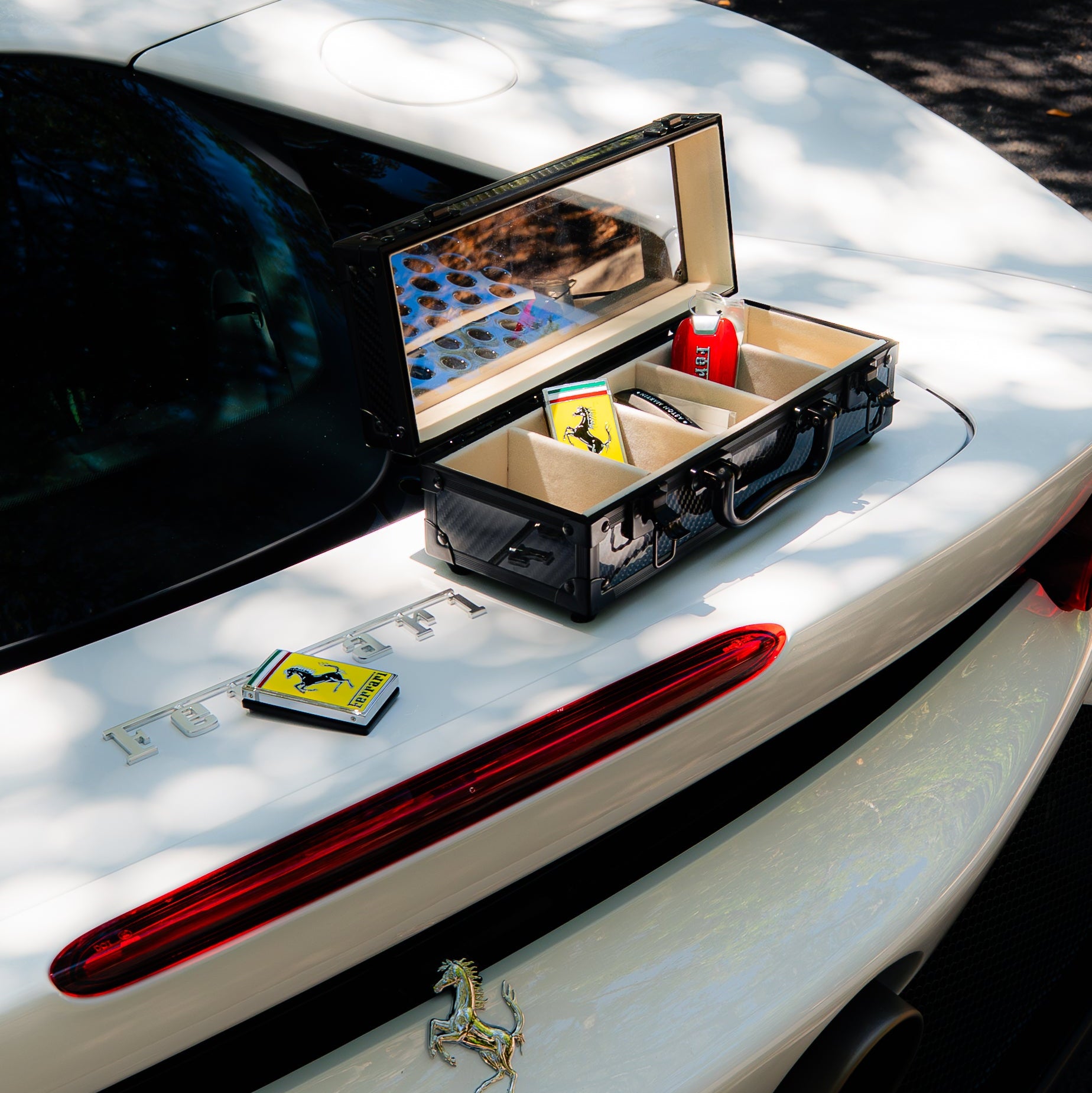 The Motorcase carbon fiber key box - product photo 2