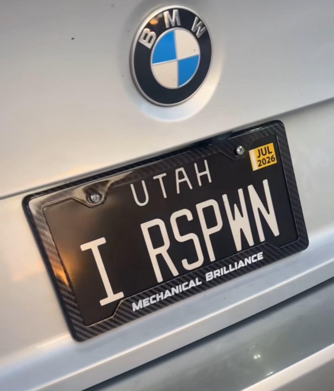 Mechanical Brilliance Carbon Fiber License Plate Frame (Parkercantt)