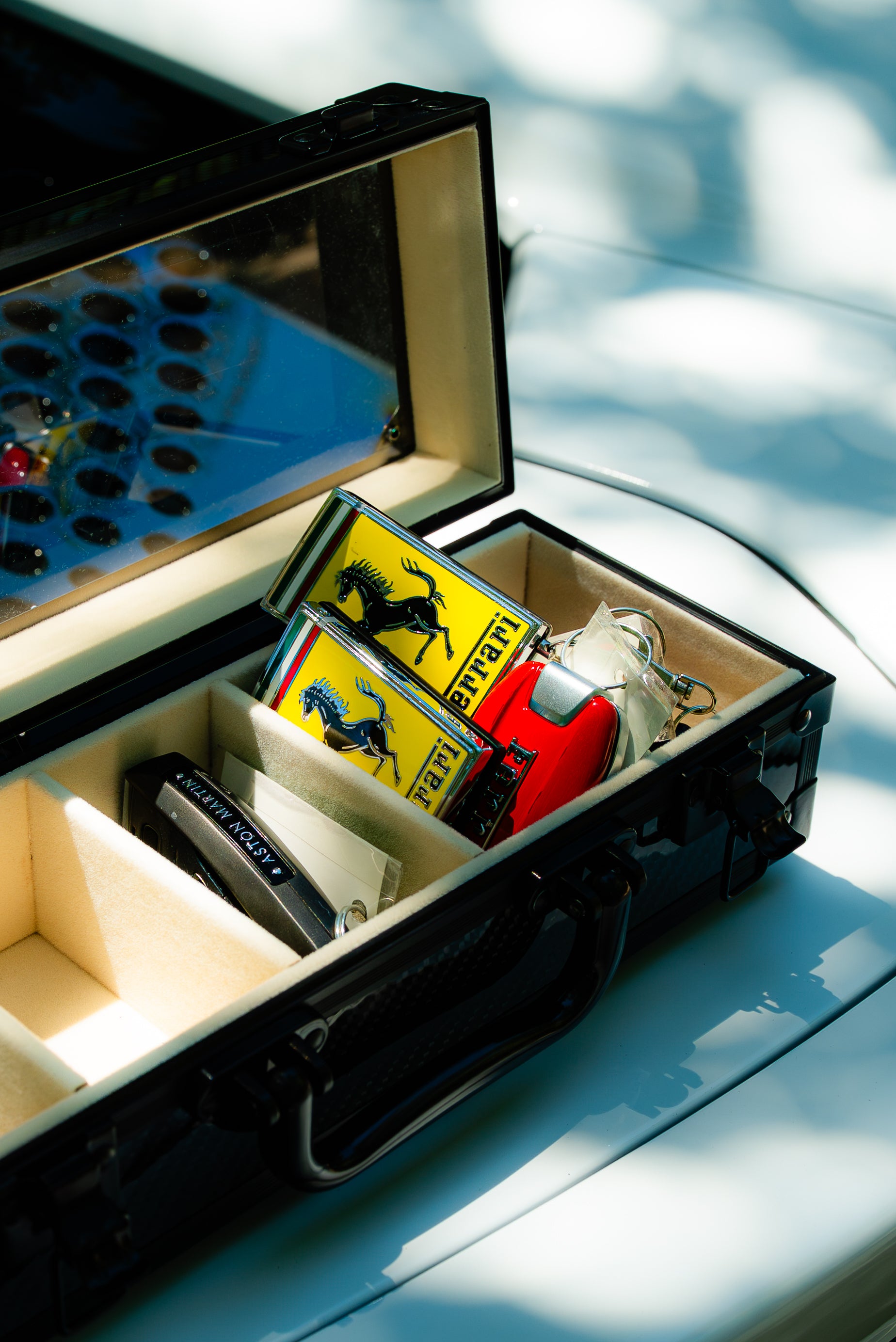 The Motorcase carbon fiber key box - product photo 3